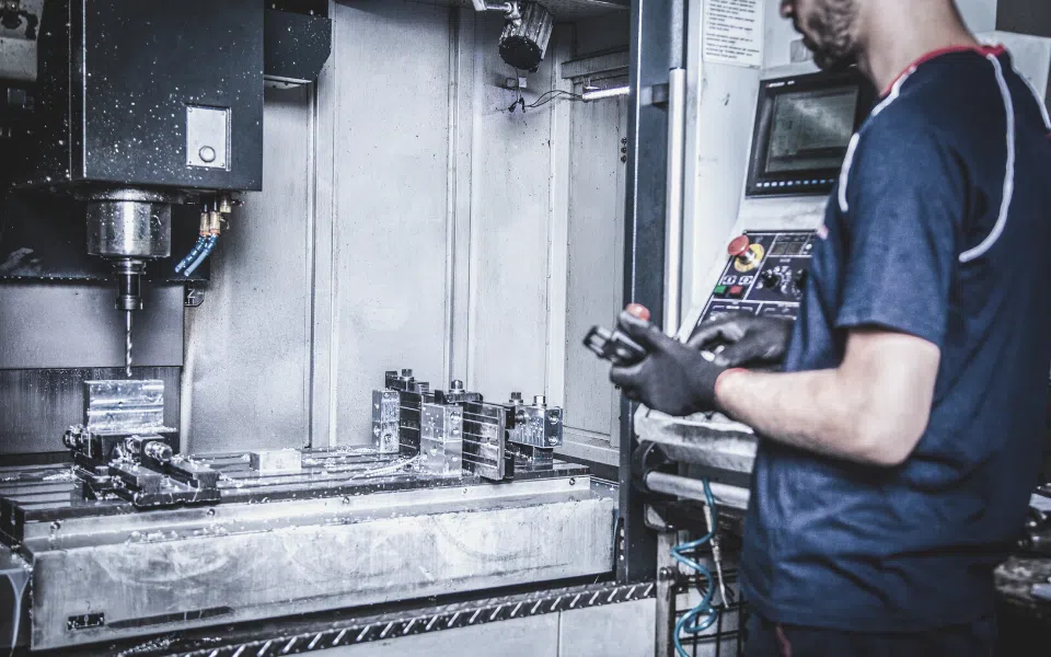 İkinci El CNC Makinesi Bakımı: Uzun Ömür ve Yüksek Performans İçin